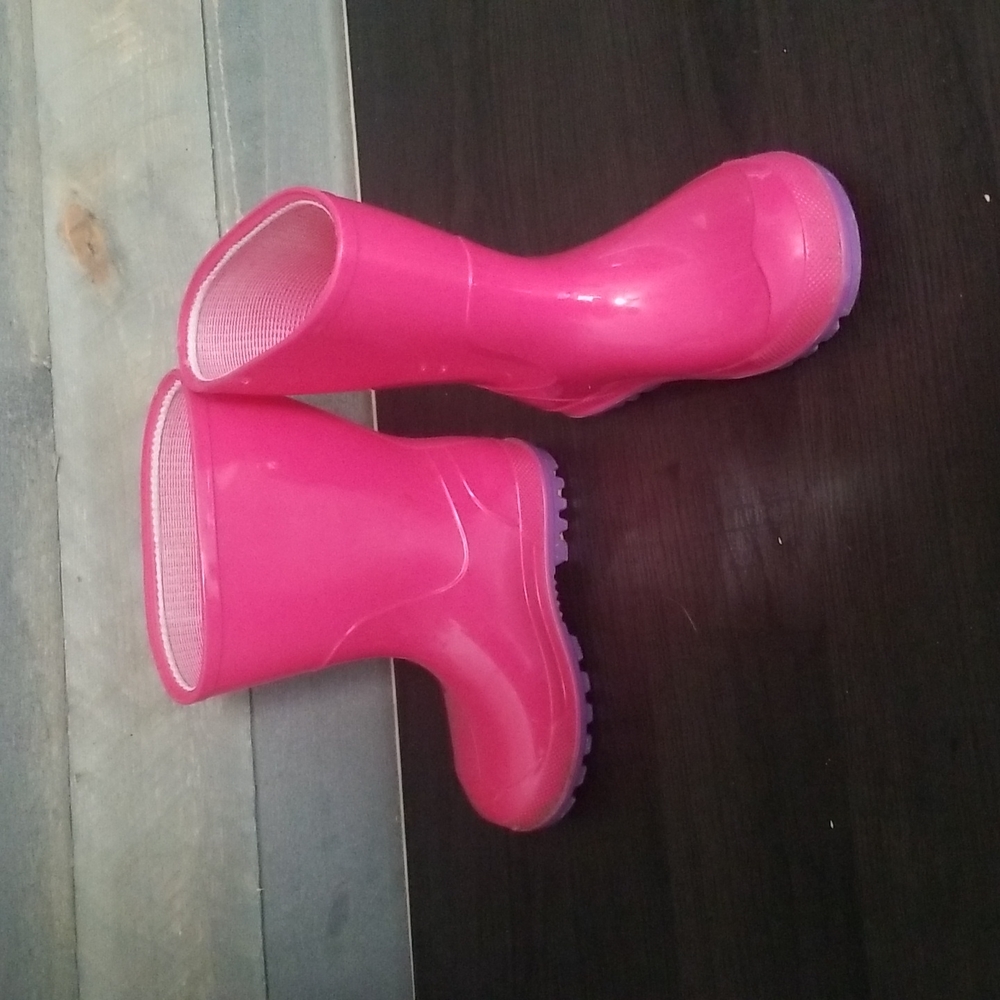 Pink rain boots size 5-6